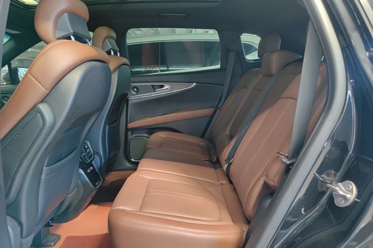 Used Lincoln Nautilus 2022 2.7T Four-Wheel Drive Luxury Edition Left Rear Seat