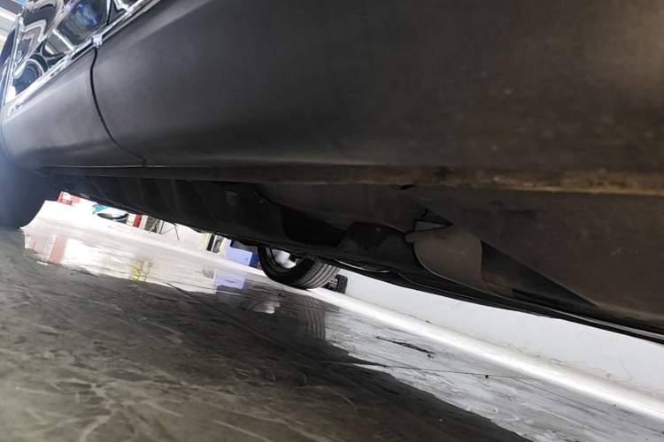 Used Lincoln Nautilus 2022 2.7T Four-Wheel Drive Luxury Edition Left Side Sill