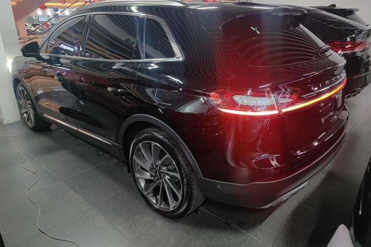 Used Lincoln Nautilus 2022 2.7T Four-Wheel Drive Luxury Edition Rear Left 45 Deg