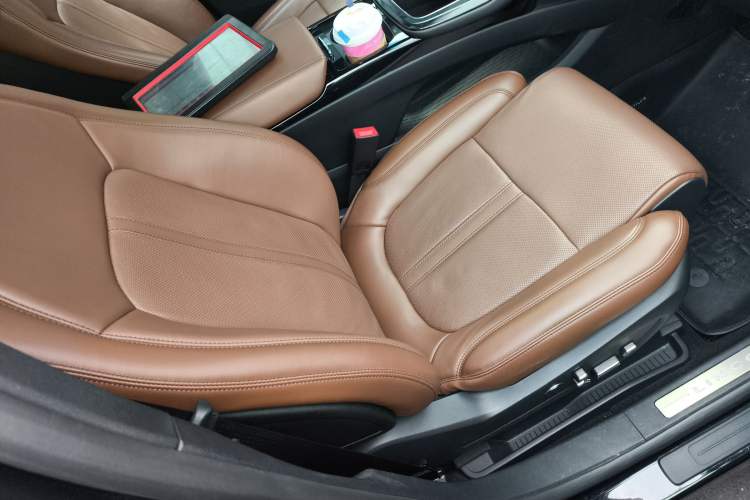 Used Lincoln Nautilus 2022 2.7T Four-Wheel Drive Luxury Edition Right Front Seat