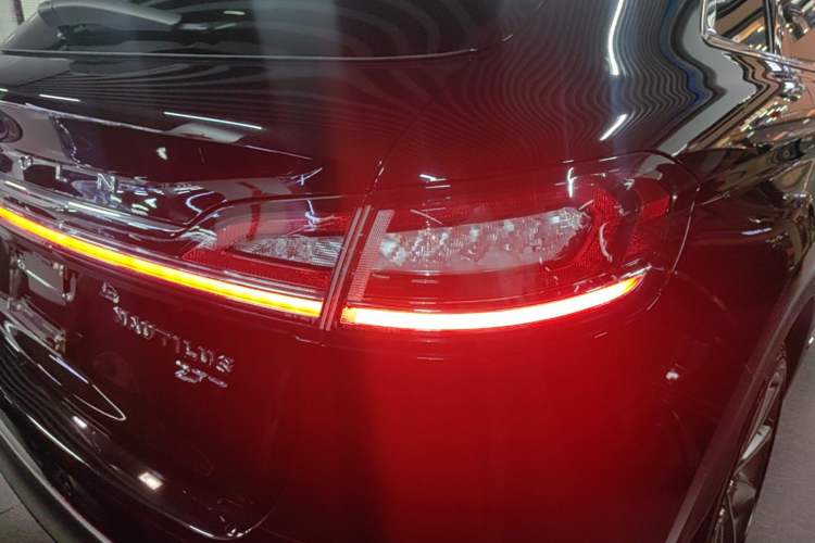 Used Lincoln Nautilus 2022 2.7T Four-Wheel Drive Luxury Edition Right Rear Taillight