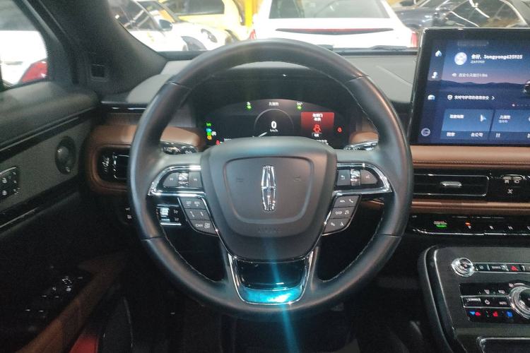 Used Lincoln Nautilus 2022 2.7T Four-Wheel Drive Luxury Edition Steering Wheel