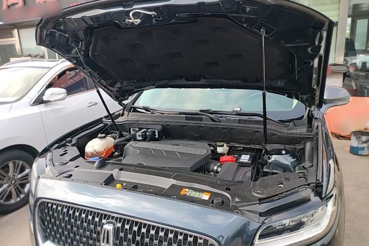 Used Lincoln Nautilus 2022 2.7T Four-Wheel Drive Luxury Edition Engine Bay