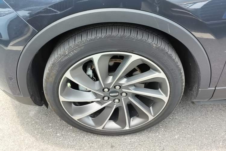 Used Lincoln Nautilus 2022 2.7T Four-Wheel Drive Luxury Edition Left Front Wheel Hub