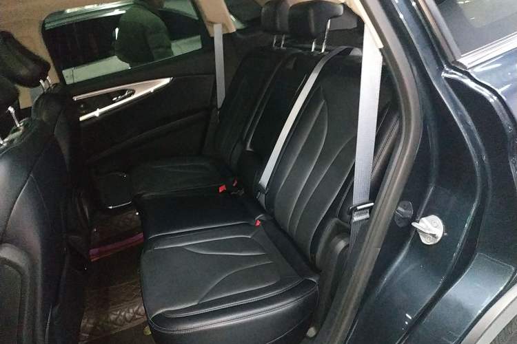 Used Lincoln Nautilus 2022 2.7T Four-Wheel Drive Luxury Edition Left Rear Seat