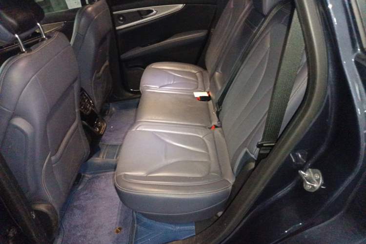 Used Lincoln Nautilus 2022 2.7T Four-Wheel Drive Luxury Edition Left Rear Seat