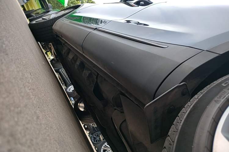 Used Lincoln Nautilus 2022 2.7T Four-Wheel Drive Luxury Edition Left Side Sill