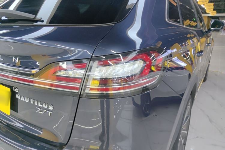 Used Lincoln Nautilus 2022 2.7T Four-Wheel Drive Luxury Edition Right Rear Taillight
