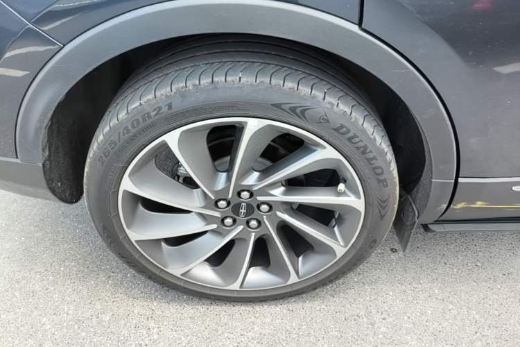 Used Lincoln Nautilus 2022 2.7T Four-Wheel Drive Luxury Edition Right Rear Wheel Hub