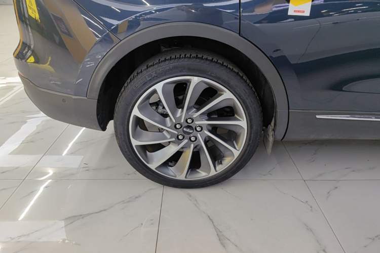 Used Lincoln Nautilus 2022 2.7T Four-Wheel Drive Luxury Edition Right Rear Wheel Hub