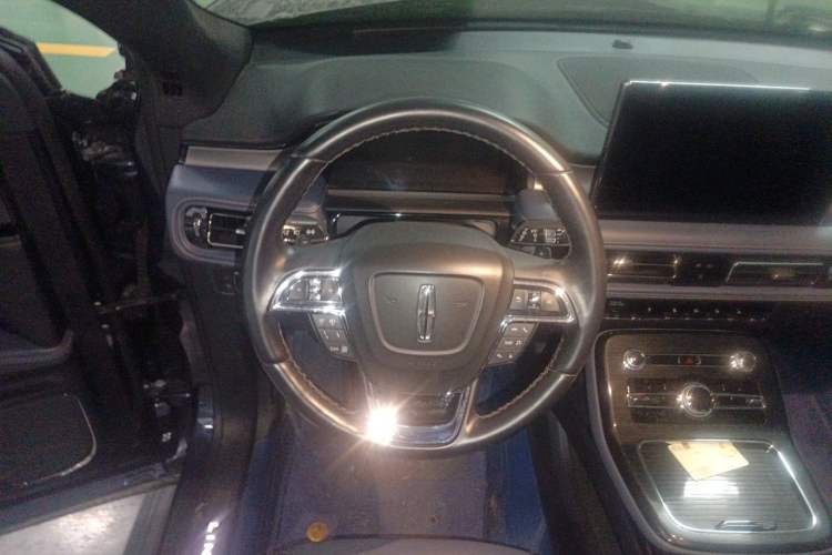 Used Lincoln Nautilus 2022 2.7T Four-Wheel Drive Luxury Edition Steering Wheel