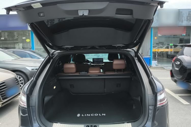 Used Lincoln Nautilus 2022 2.7T Four-Wheel Drive Luxury Edition Trunk
