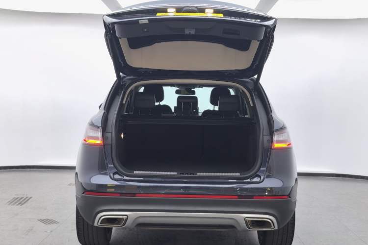 Used Lincoln Nautilus 2022 2.7T Four-Wheel Drive Luxury Edition Trunk