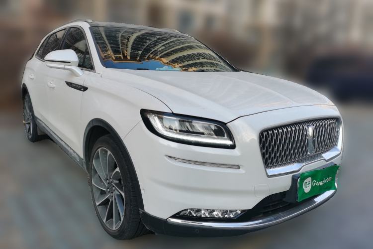 Used Lincoln Nautilus 2022 2.7T Four-Wheel Drive Luxury Edition Front Right 45 Deg