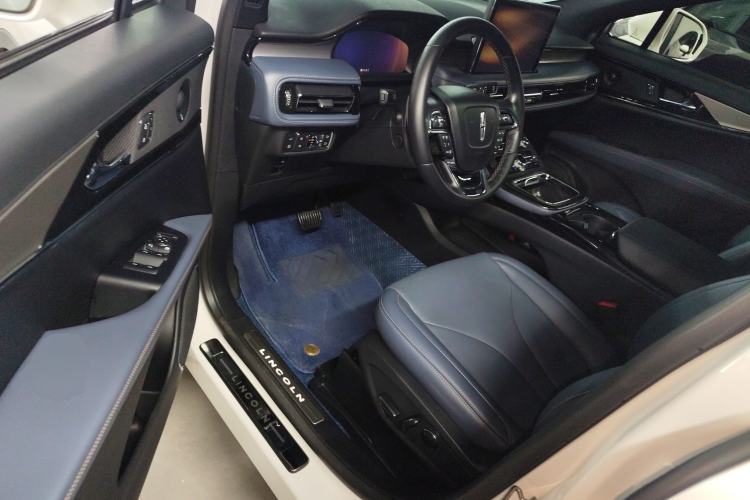 Used Lincoln Nautilus 2022 2.7T Four-Wheel Drive Luxury Edition Interior 3