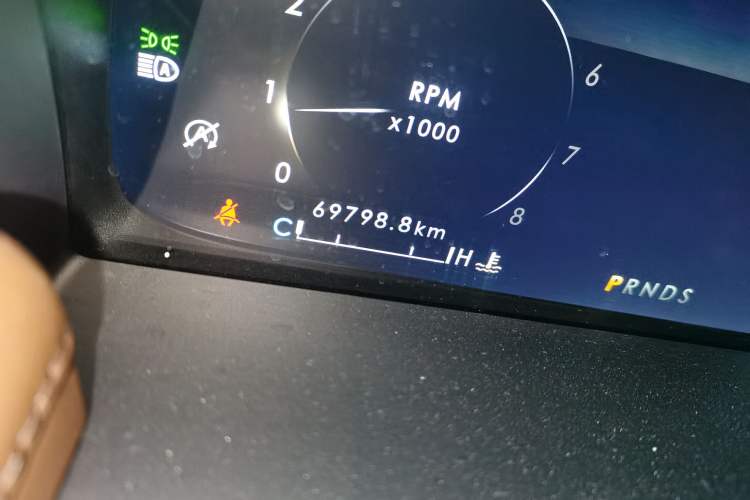 Used Lincoln Nautilus 2022 2.7T Four-Wheel Drive Luxury Edition Odometer Close Up
