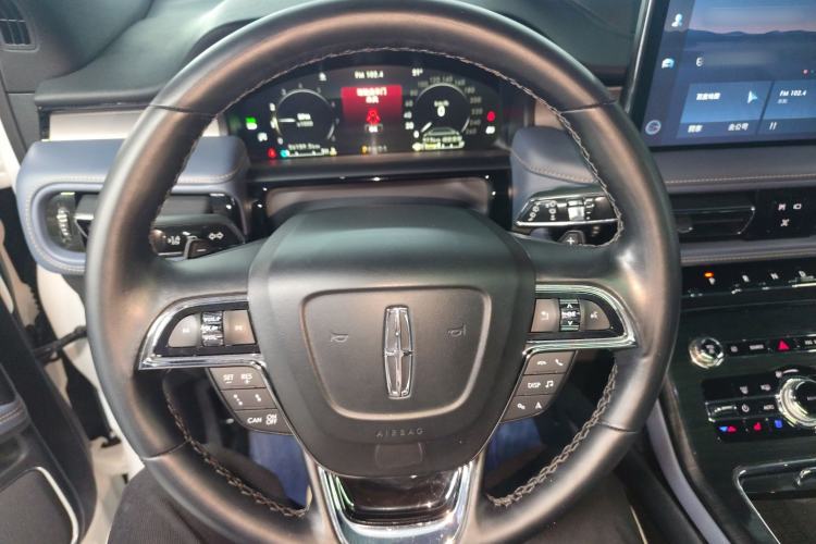 Used Lincoln Nautilus 2022 2.7T Four-Wheel Drive Luxury Edition Steering Wheel