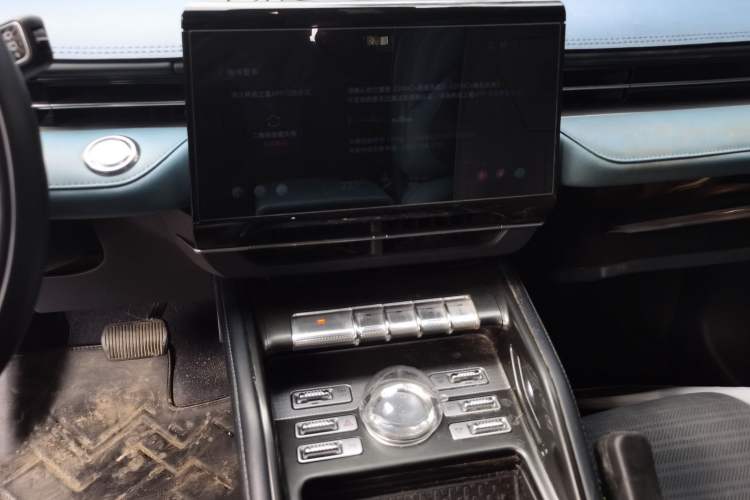 Used Lincoln Nautilus 2023 2.0T All-Wheel-Drive Zunrui Hybrid Version Audio And AC Panel