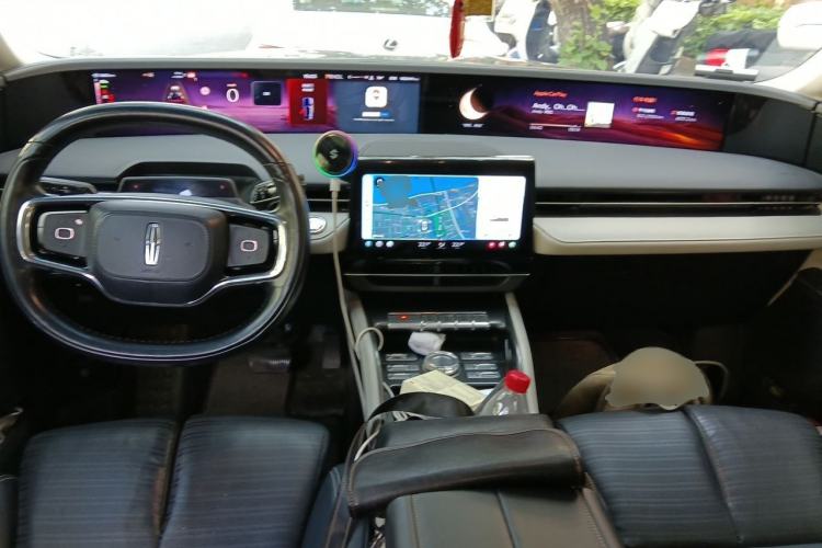 Used Lincoln Nautilus 2023 2.0T Four-Wheel Drive Zunrui Version Center Console