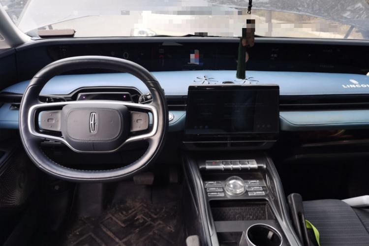 Used Lincoln Nautilus 2023 2.0T All-Wheel-Drive Zunrui Hybrid Version Center Console