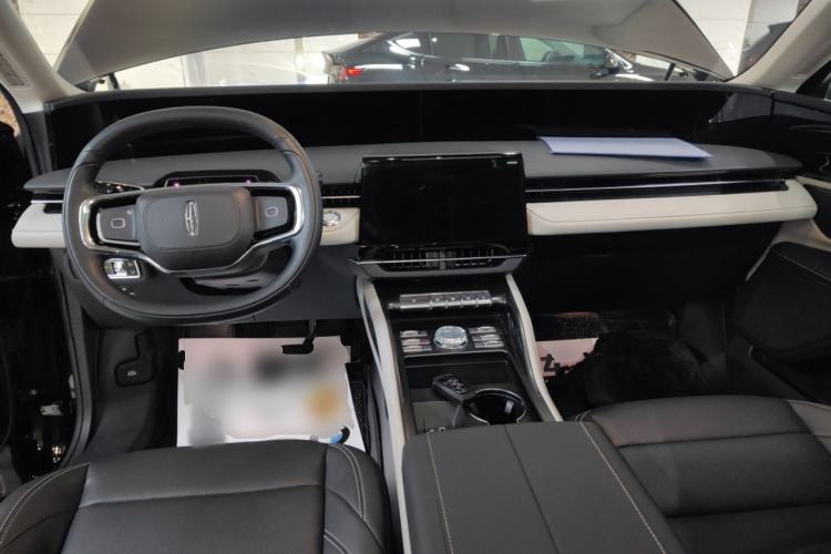 Used Lincoln Nautilus 2023 2.0T Four-Wheel Drive Luxury Edition Center Console