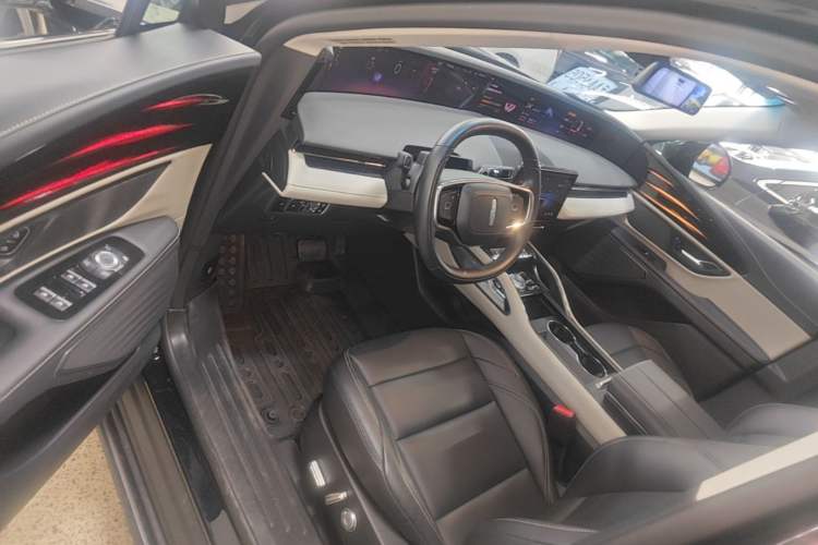 Used Lincoln Nautilus 2023 2.0T Four-Wheel Drive Luxury Edition Driver Seat