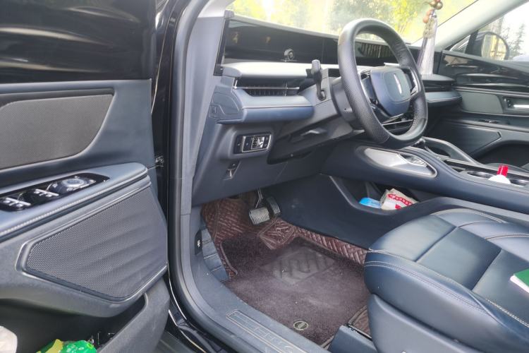 Used Lincoln Nautilus 2023 2.0T All-Wheel-Drive Luxury Edition Driver Seat