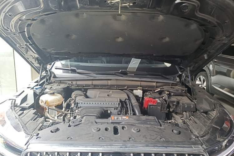 Used Lincoln Nautilus 2023 2.0T All-Wheel-Drive Luxury Edition Engine Bay