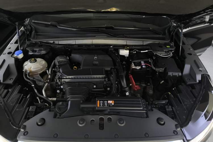 Used Lincoln Nautilus 2023 2.0T Four-Wheel Drive Luxury Edition Engine Bay