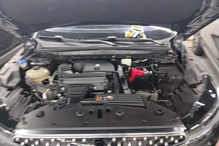 Used Lincoln Nautilus 2023 2.0T Four-Wheel Drive Luxury Edition Engine Bay