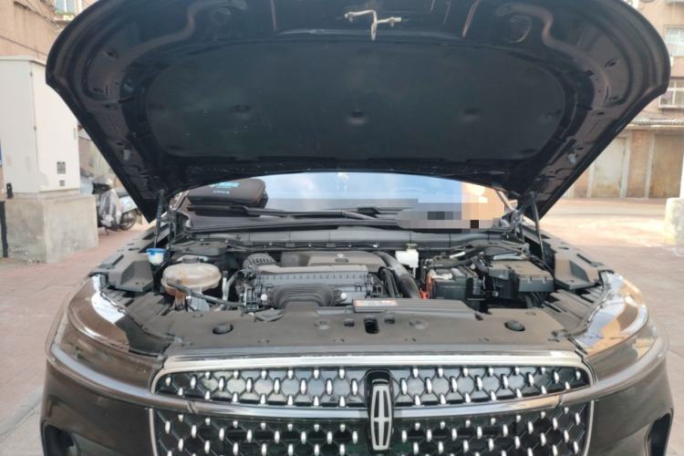 Used Lincoln Nautilus 2023 2.0T All-Wheel-Drive Luxury Edition Engine Bay