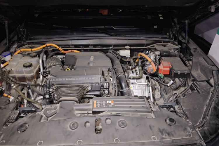 Used Lincoln Nautilus 2023 2.0T All-Wheel-Drive Zunrui Hybrid Version Engine Bay