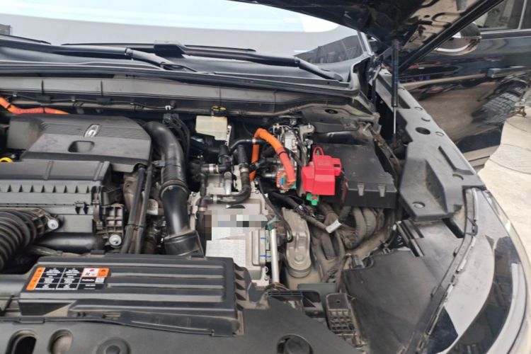 Used Lincoln Nautilus 2023 2.0T All-Wheel-Drive Zunrui Hybrid Version Engine Bay Left