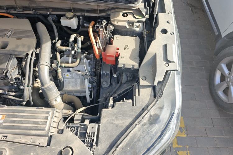 Used Lincoln Nautilus 2023 2.0T All-Wheel-Drive Zunrui Hybrid Version Engine Bay Left