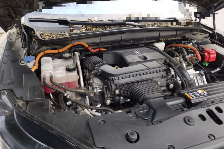 Used Lincoln Nautilus 2023 2.0T All-Wheel-Drive Zunrui Hybrid Version Engine Bay Right