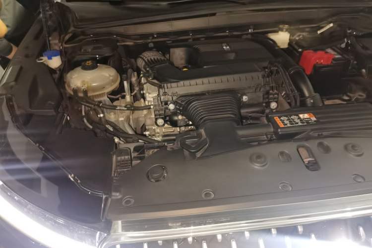 Used Lincoln Nautilus 2023 2.0T Four-Wheel Drive Zunrui Version Engine Bay Right