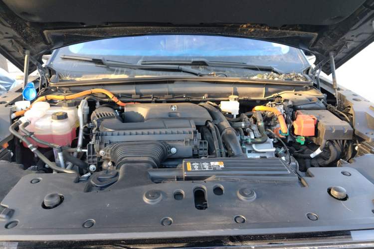 Used Lincoln Nautilus 2023 2.0T All-Wheel-Drive Zunrui Hybrid Version Engine Bay