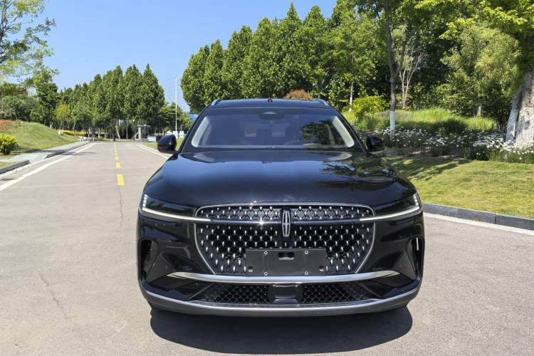Used Lincoln Nautilus 2023 2.0T All-Wheel-Drive Luxury Edition Exterior 1