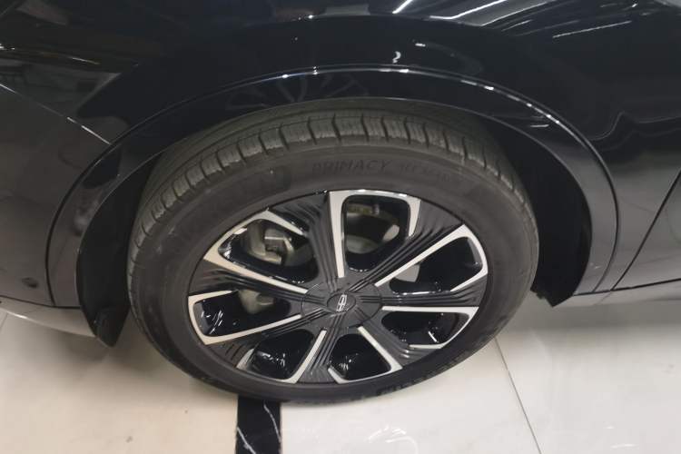 Used Lincoln Nautilus 2023 2.0T All-Wheel-Drive Zunrui Hybrid Version Exterior 2
