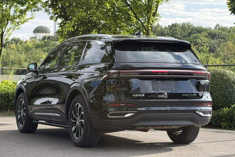 Used Lincoln Nautilus 2023 2.0T Four-Wheel Drive Luxury Edition Exterior 4