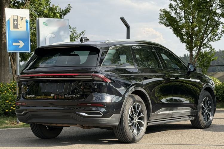 Used Lincoln Nautilus 2023 2.0T Four-Wheel Drive Luxury Edition Exterior 5