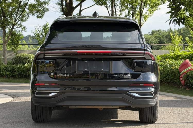 Used Lincoln Nautilus 2023 2.0T Four-Wheel Drive Luxury Edition Exterior 6