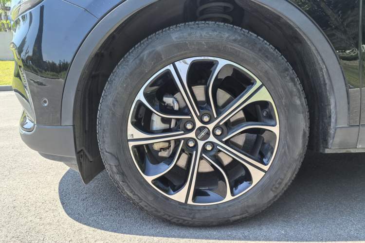 Used Lincoln Nautilus 2023 2.0T All-Wheel-Drive Luxury Edition Exterior 7