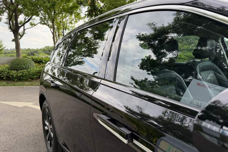 Used Lincoln Nautilus 2023 2.0T Four-Wheel Drive Luxury Edition Exterior 8