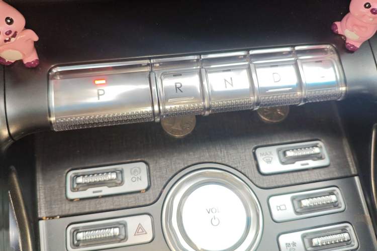 Used Lincoln Nautilus 2023 2.0T All-Wheel-Drive Zunrui Hybrid Version Gear Lever