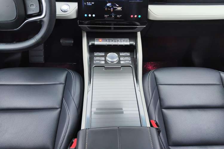 Used Lincoln Nautilus 2023 2.0T Four-Wheel Drive Luxury Edition Gear Lever