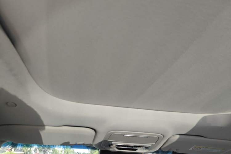 Used Lincoln Nautilus 2023 2.0T All-Wheel-Drive Luxury Edition Headliner