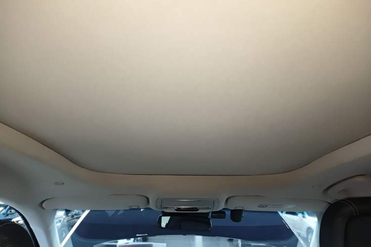 Used Lincoln Nautilus 2023 2.0T All-Wheel-Drive Luxury Edition Headliner