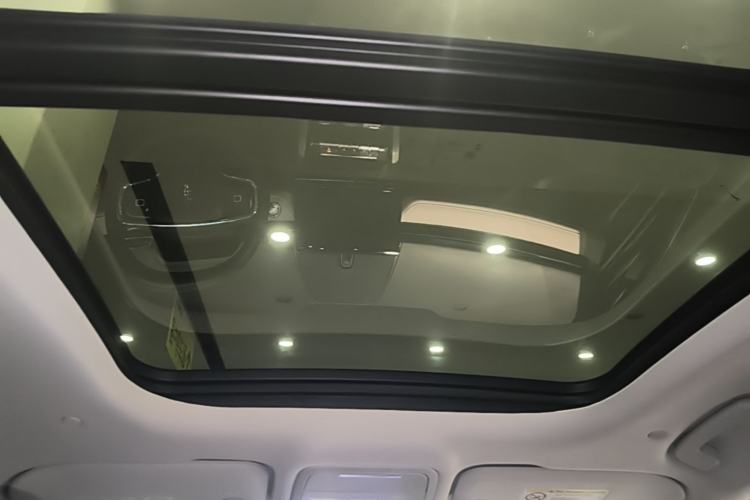 Used Lincoln Nautilus 2023 2.0T All-Wheel-Drive Luxury Edition Headliner
