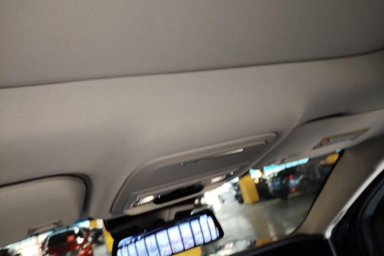 Used Lincoln Nautilus 2023 2.0T All-Wheel-Drive Zunrui Hybrid Version Headliner
